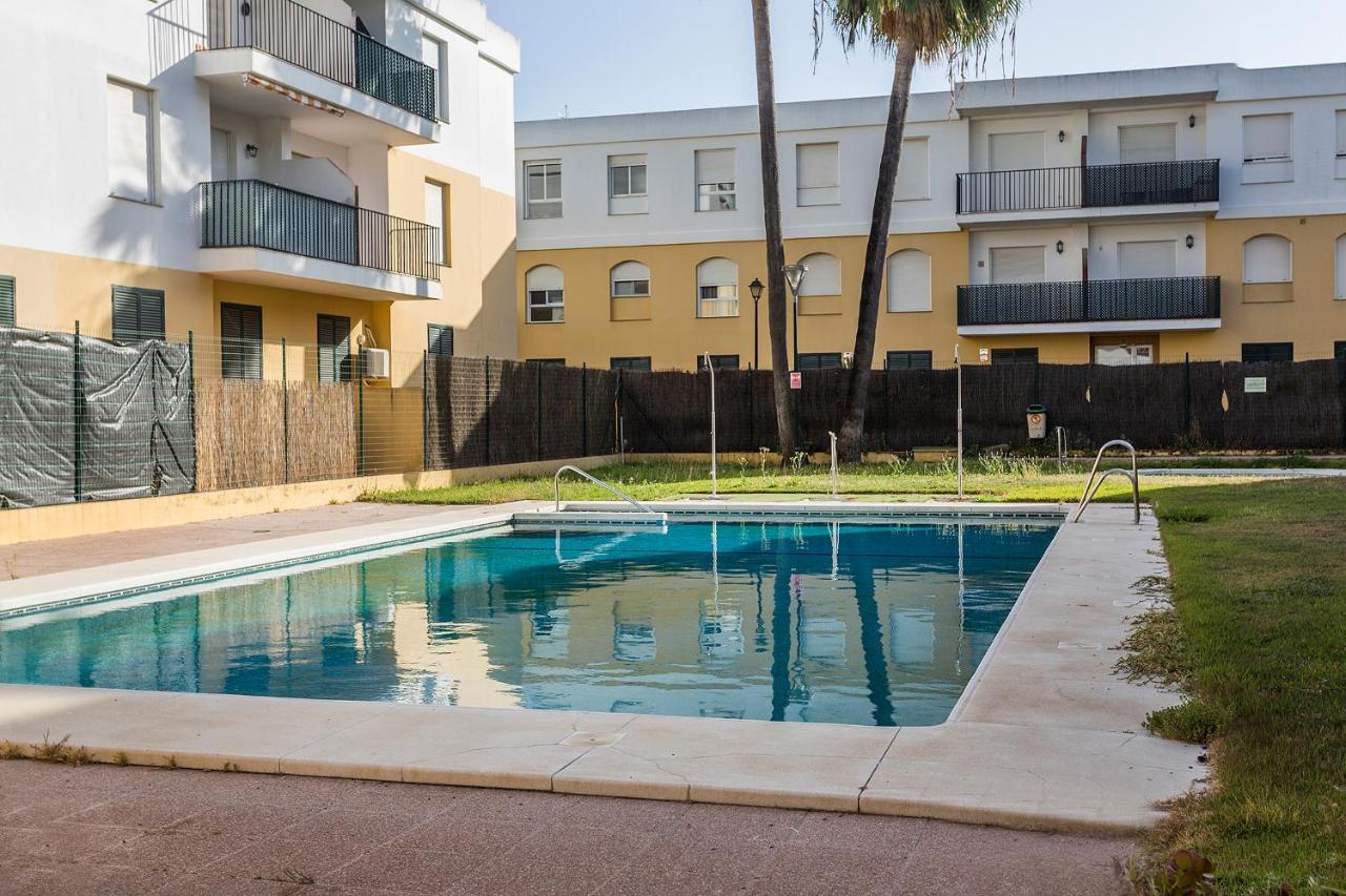 Azvalia - La Estacion, Piscina Y Junto A La Renfe Apartment El Puerto de Santa Maria Luaran gambar
